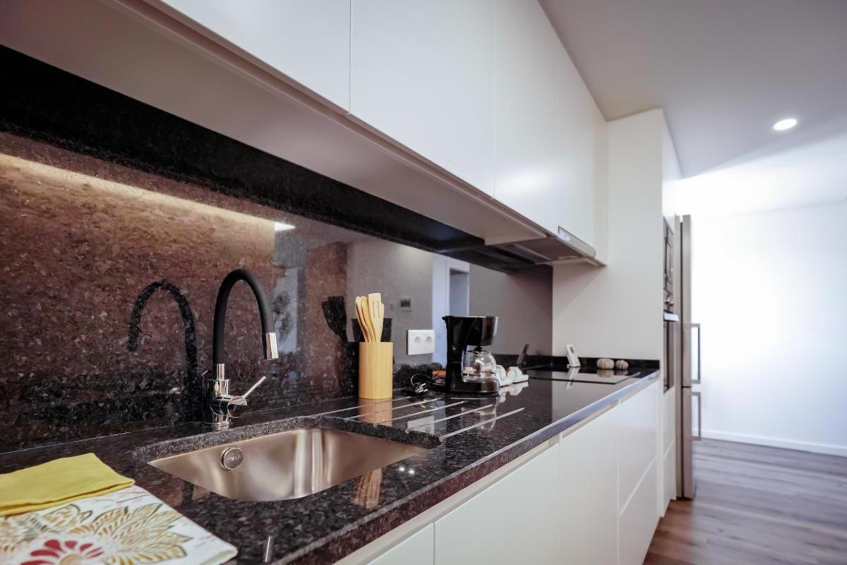 Rb Ganfei House Apartment Valenca Exterior photo